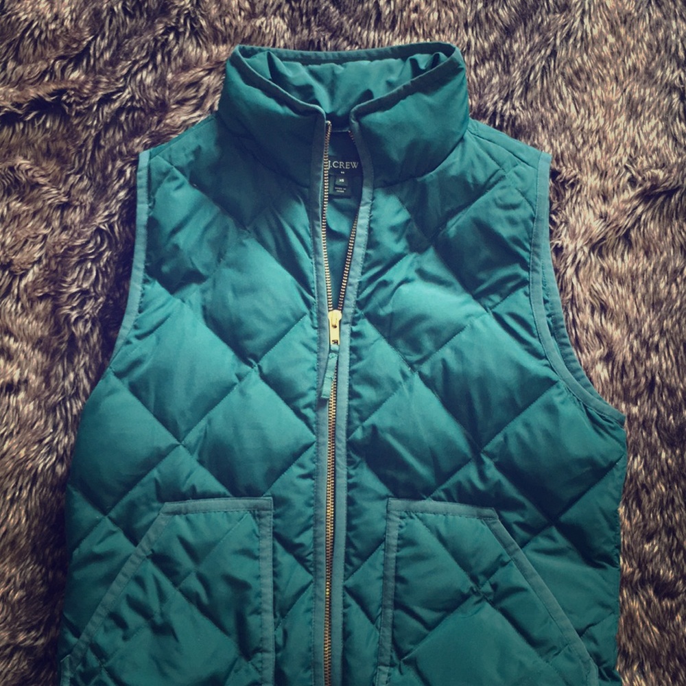 hunter green J.crew vest